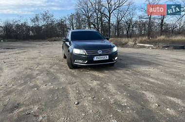 Універсал Volkswagen Passat 2012 в Кропивницькому