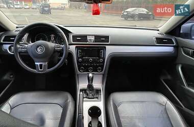 Седан Volkswagen Passat 2013 в 