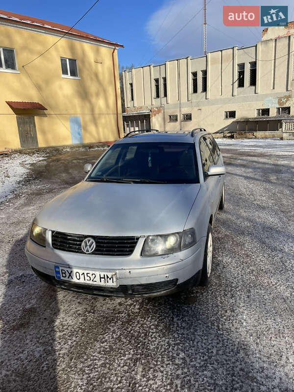 Универсал Volkswagen Passat 1999 в Скале-Подольской