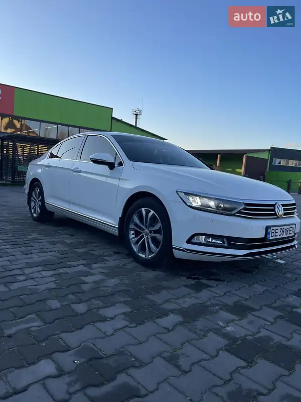Седан Volkswagen Passat 2017 в 