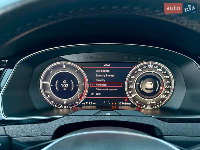 Седан Volkswagen Passat 2018 в Києві