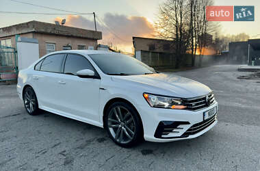 Седан Volkswagen Passat 2018 в Пирятине