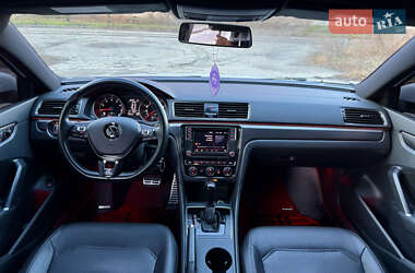 Седан Volkswagen Passat 2018 в Пирятине