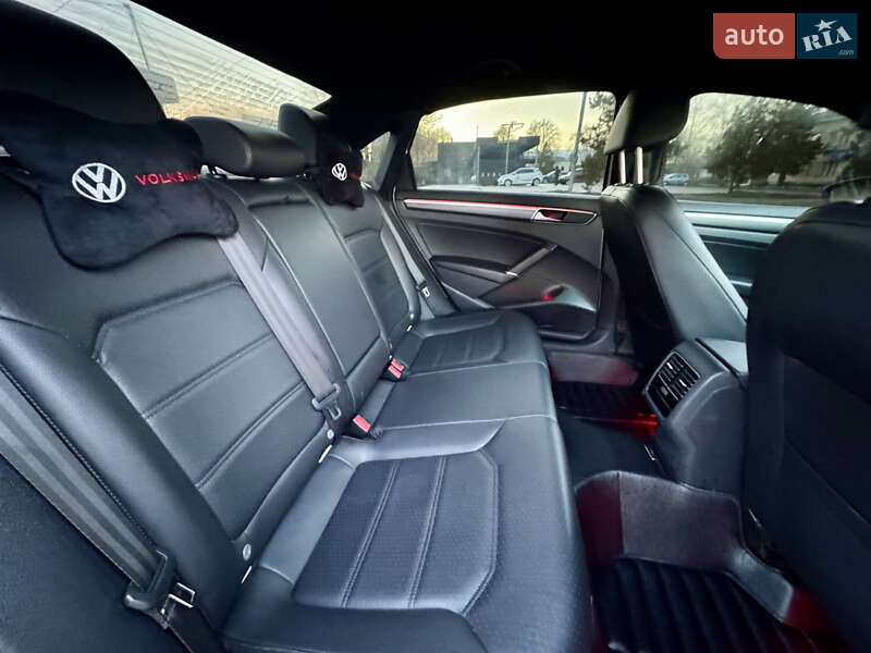 Седан Volkswagen Passat 2018 в Пирятине