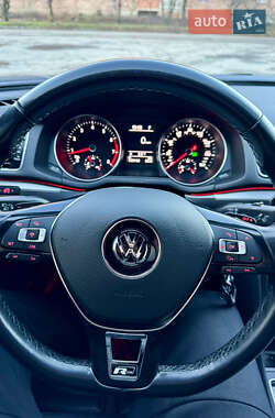 Седан Volkswagen Passat 2018 в Пирятине