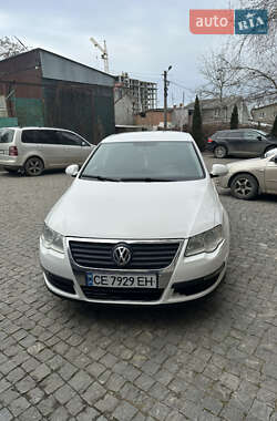 Седан Volkswagen Passat 2006 в Чернівцях