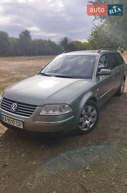 Універсал Volkswagen Passat 2001 в Варві