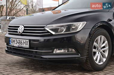 Універсал Volkswagen Passat 2015 в Бердичеві