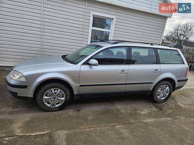 Универсал Volkswagen Passat 2002 в Кропивницком