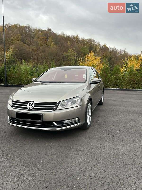 Volkswagen Passat 2012