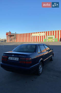 Седан Volkswagen Passat 1994 в 