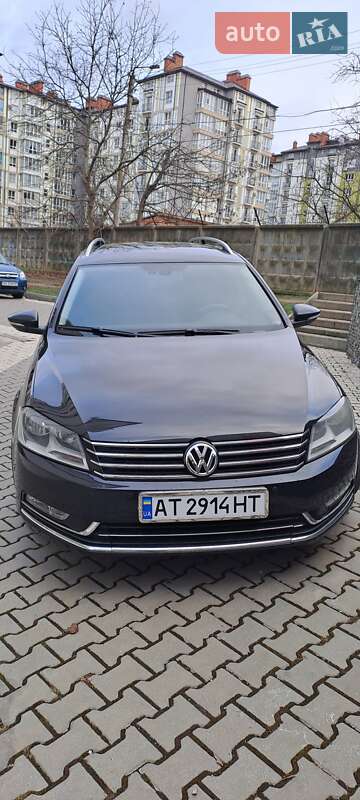 Універсал Volkswagen Passat 2011 в Івано-Франківську