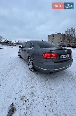 Седан Volkswagen Passat 2013 в Бердичеве