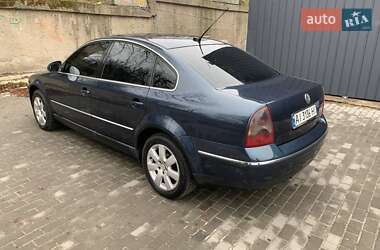 Седан Volkswagen Passat 2004 в Фастові