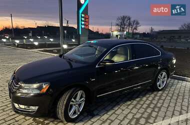 Седан Volkswagen Passat 2013 в Білгороді-Дністровському