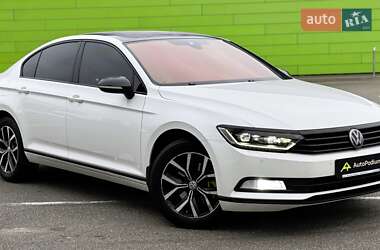 Седан Volkswagen Passat 2018 в Києві