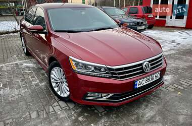 Седан Volkswagen Passat 2016 в Луцьку