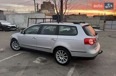 Універсал Volkswagen Passat 2008 в Києві