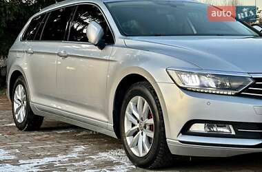 Універсал Volkswagen Passat 2015 в Луцьку