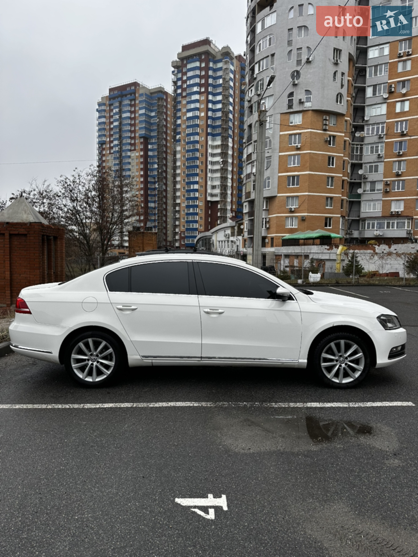 2013 Volkswagen Passat - мініатюра 5