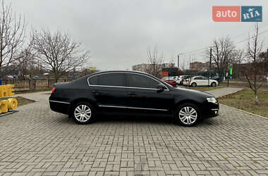 Седан Volkswagen Passat 2007 в Кропивницькому