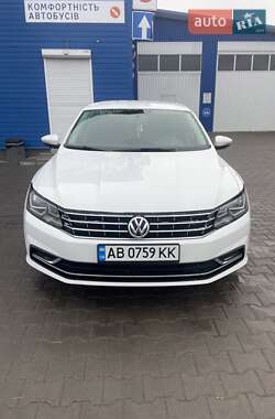 Седан Volkswagen Passat 2016 в Вінниці