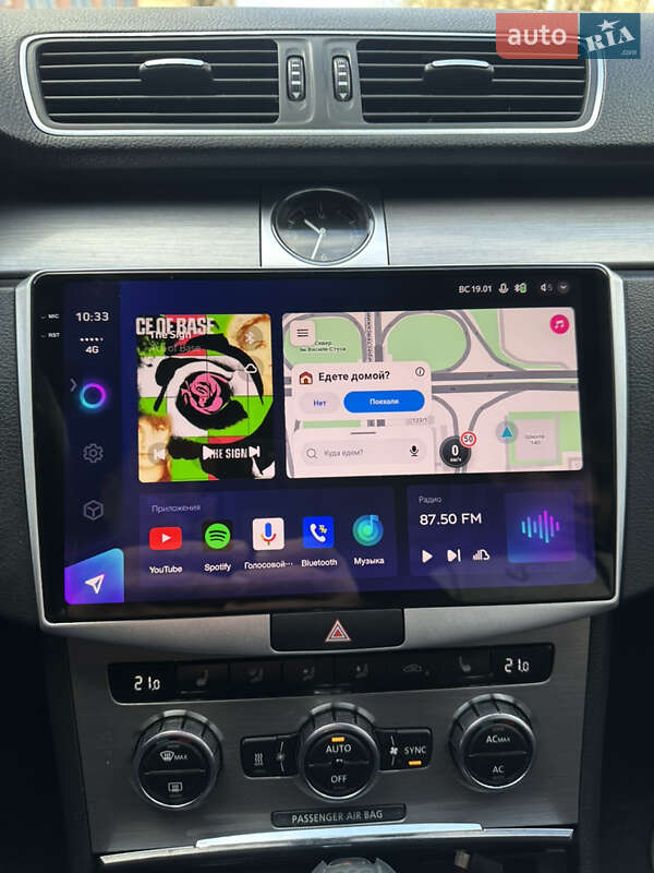 Универсал Volkswagen Passat 2011 в Киеве