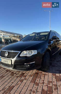 Універсал Volkswagen Passat 2008 в Сарнах