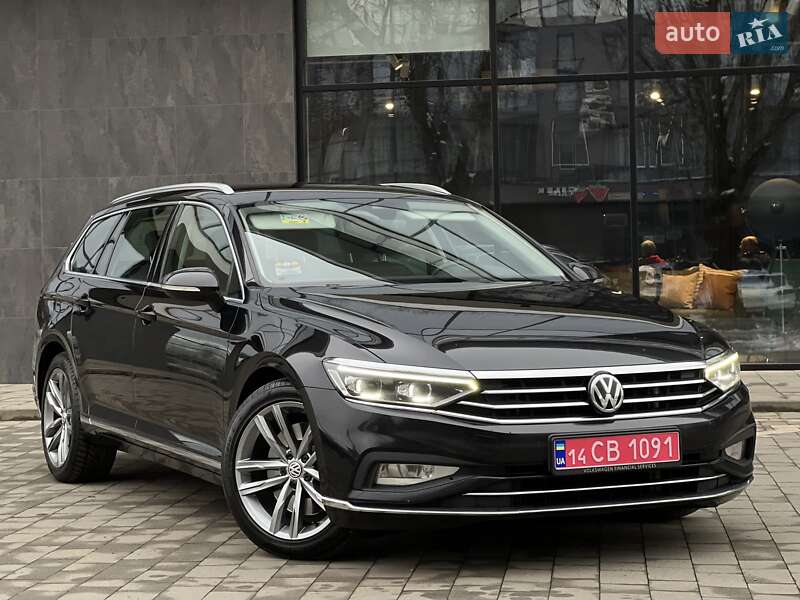 Універсал Volkswagen Passat 2019 в Ужгороді