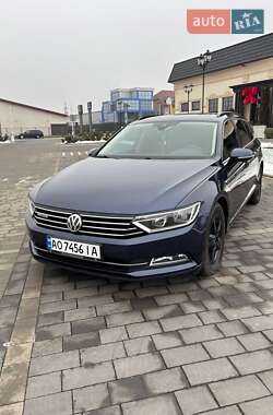 Універсал Volkswagen Passat 2017 в Мукачевому