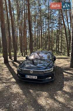 Седан Volkswagen Passat 2016 в Киеве