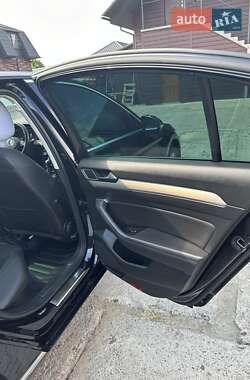 Седан Volkswagen Passat 2016 в Киеве