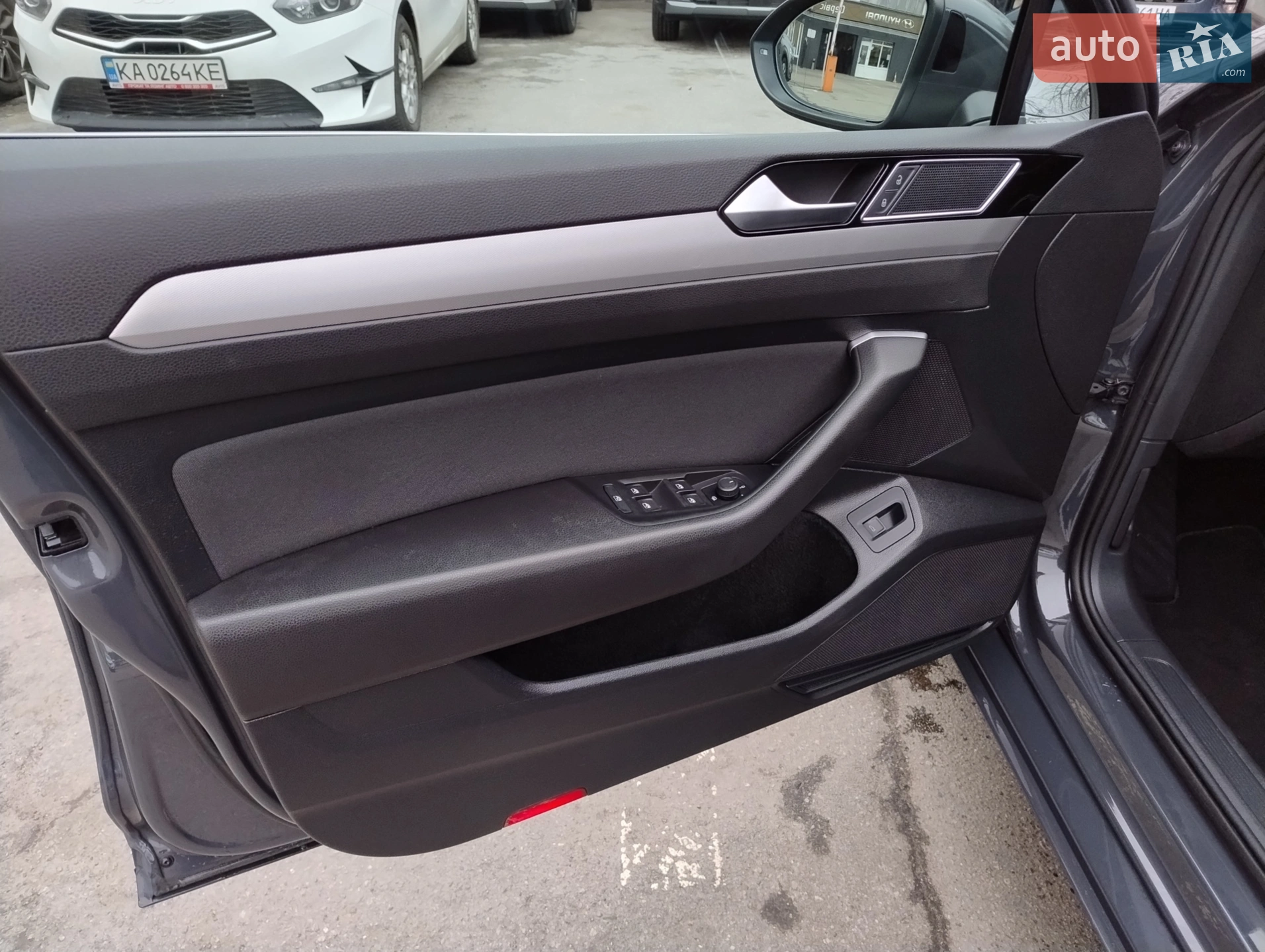 2019 Volkswagen Passat - мініатюра 28