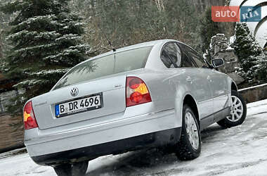 Седан Volkswagen Passat 2004 в Трускавці