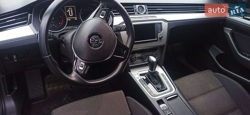 Универсал Volkswagen Passat 2016 в Виннице