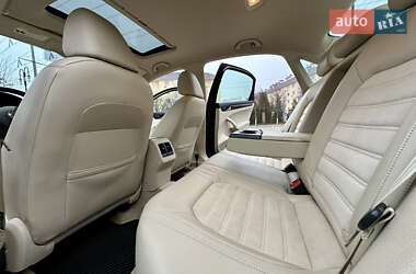 Седан Volkswagen Passat 2013 в Киеве