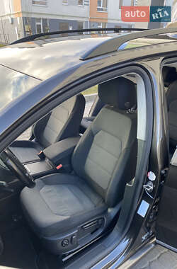 Универсал Volkswagen Passat 2012 в 