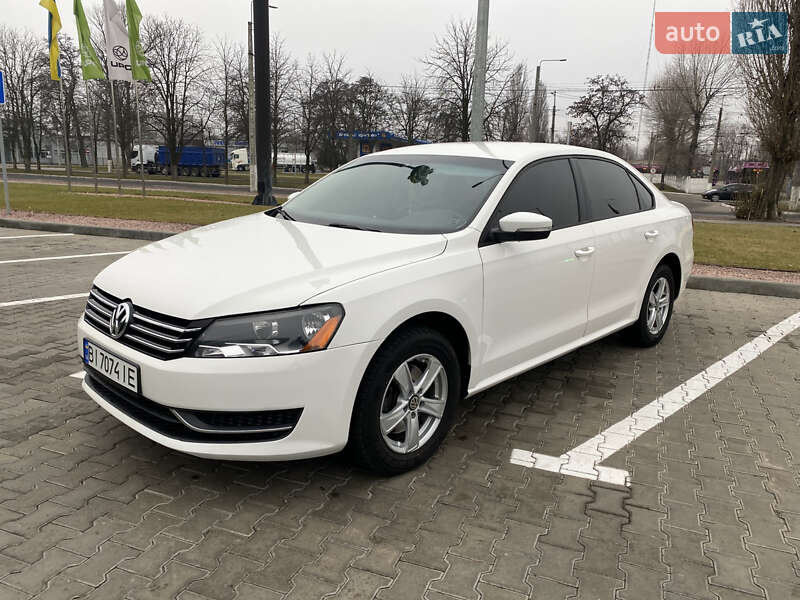 Седан Volkswagen Passat 2014 в Кременчуге