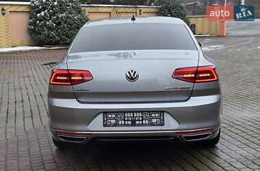 Седан Volkswagen Passat 2018 в Мукачево