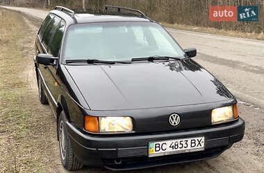 Універсал Volkswagen Passat 1993 в Харкові