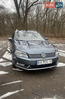 Універсал Volkswagen Passat 2011 в Бердичеві