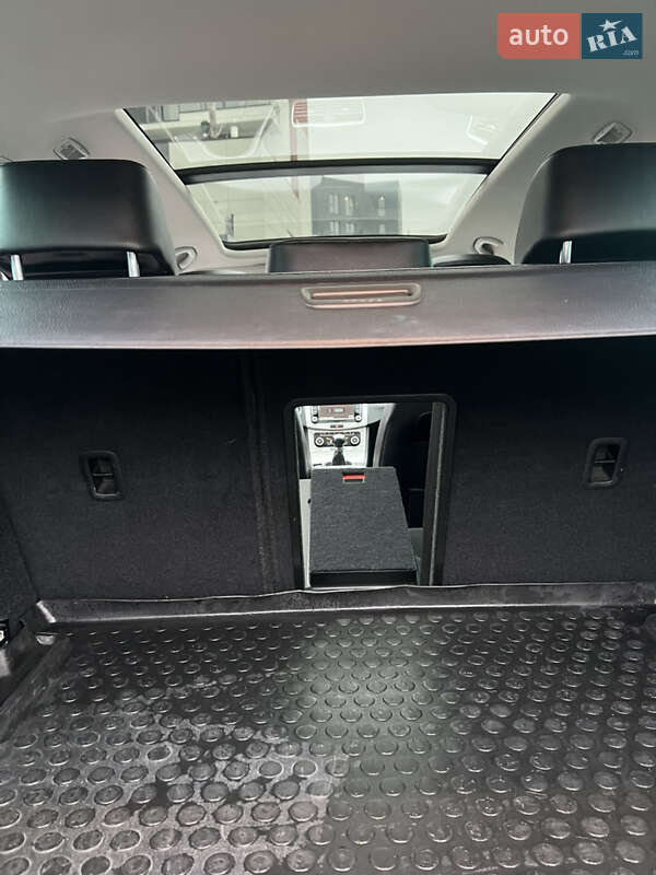 Універсал Volkswagen Passat 2011 в Львові