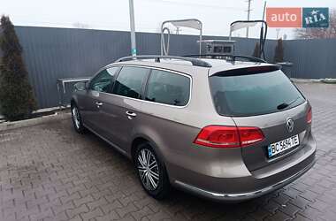 Универсал Volkswagen Passat 2011 в 
