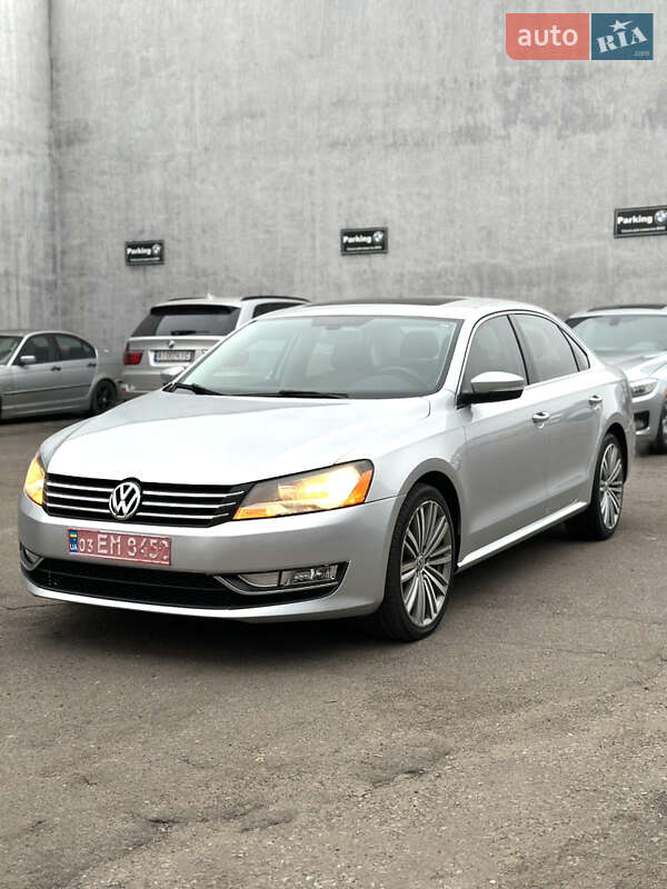 Седан Volkswagen Passat 2015 в Києві