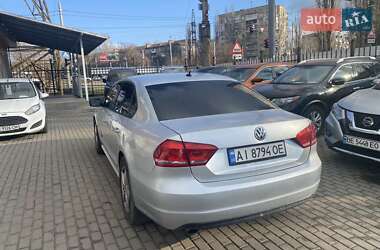 Седан Volkswagen Passat 2014 в Миколаєві