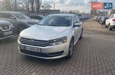 Седан Volkswagen Passat 2014 в Миколаєві