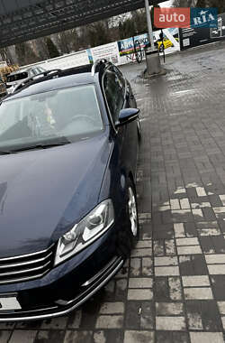 Універсал Volkswagen Passat 2011 в Вінниці