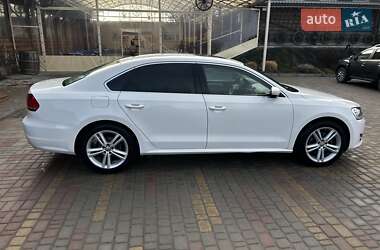 Седан Volkswagen Passat 2014 в Буске