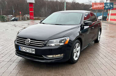 Седан Volkswagen Passat 2012 в Тернополі