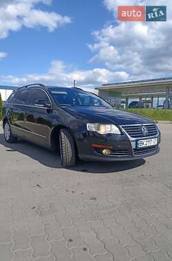 Універсал Volkswagen Passat 2007 в Сарнах